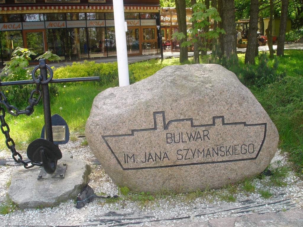 303 Z Garazem Osiedle Polanki Kolobrzeg